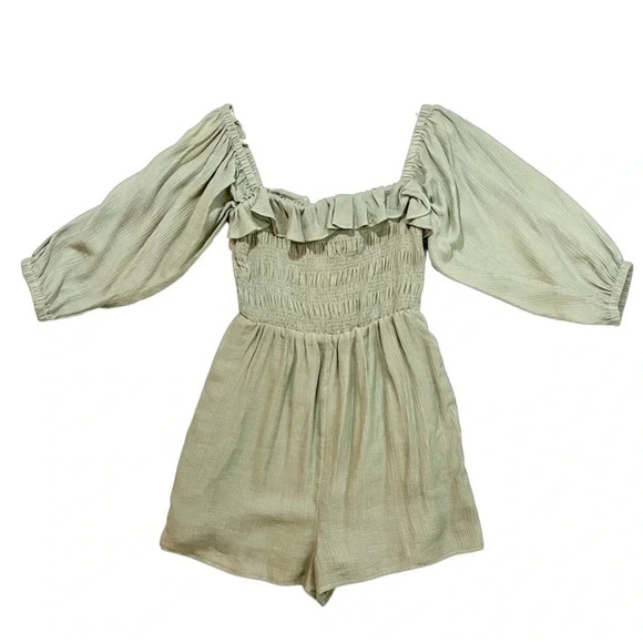 NWT Vestique Mint To Be Smocked Ruffle Romper - Picture 1 of 5